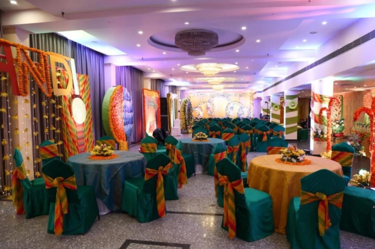 Hotel Krishna Palace, Ayodhya Eksteriør bilde